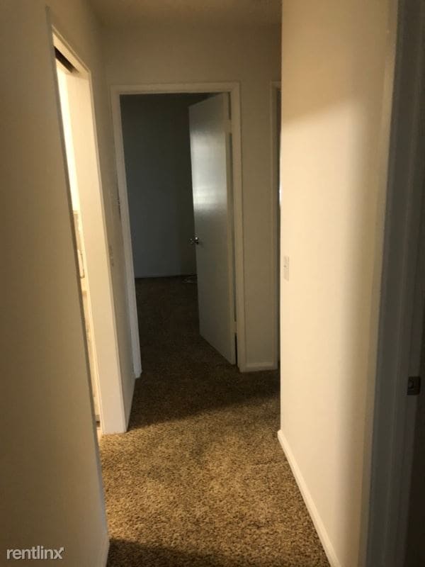 Building Photo - 3 br, 2 bath Condo - 341 E Surfside Dr