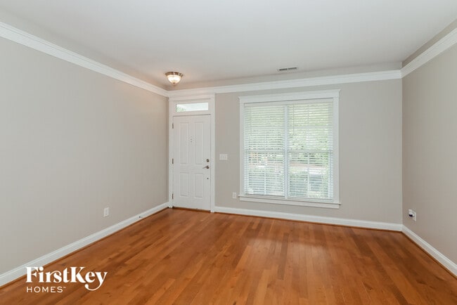 Building Photo - 7142 Blakeney Greens Blvd