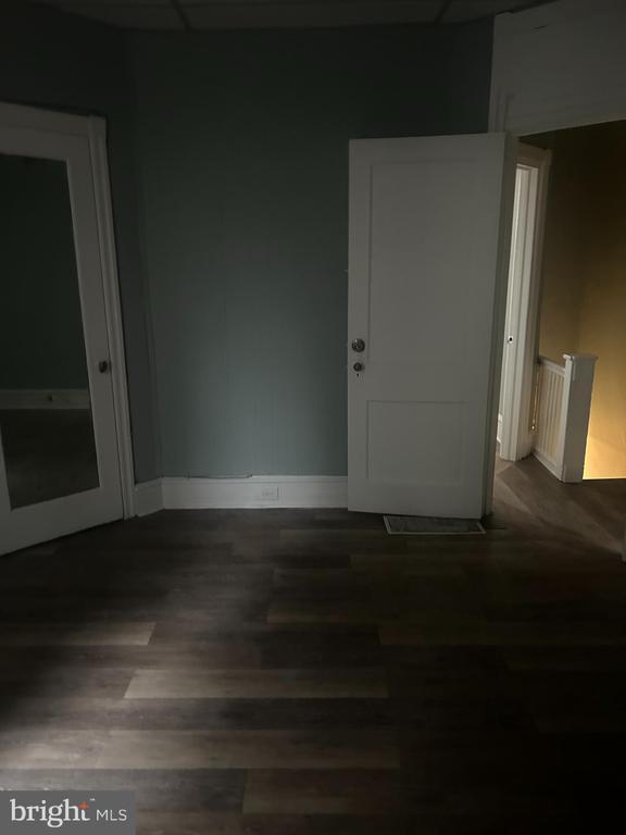 Building Photo - 1620 S 56th St