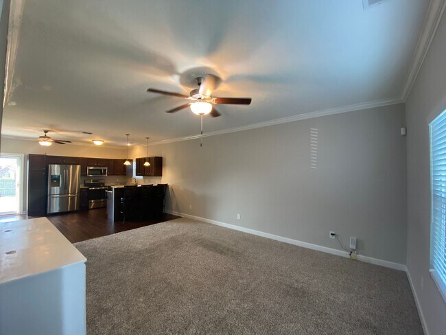 Building Photo - Amazing Murfreesboro Location / Fenced in Yard / Back Patio / Tons of Storage / Upstairs Bonus Ro...