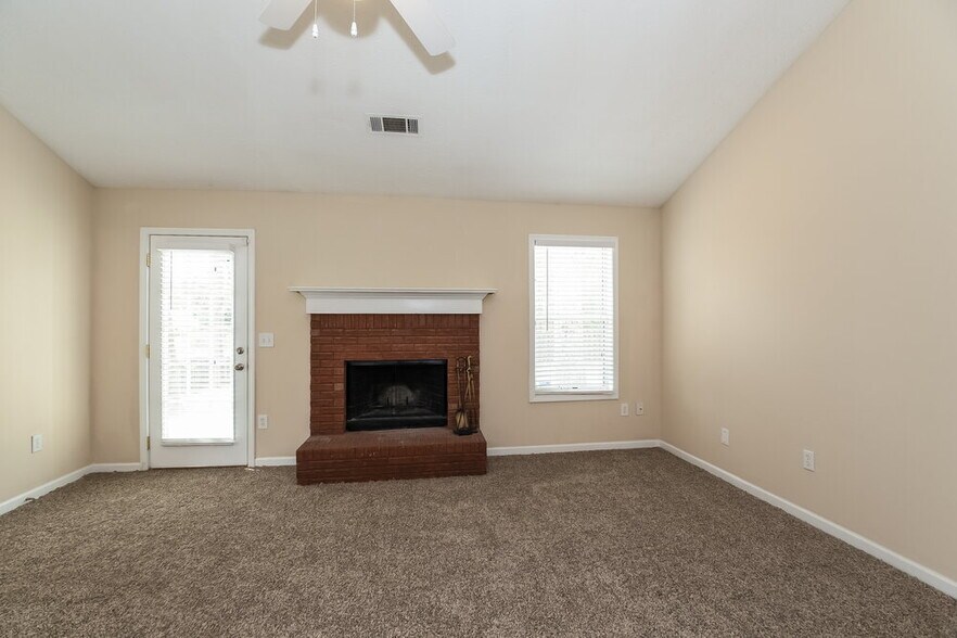 Building Photo - 4171 Edenbrooke Cir SW
