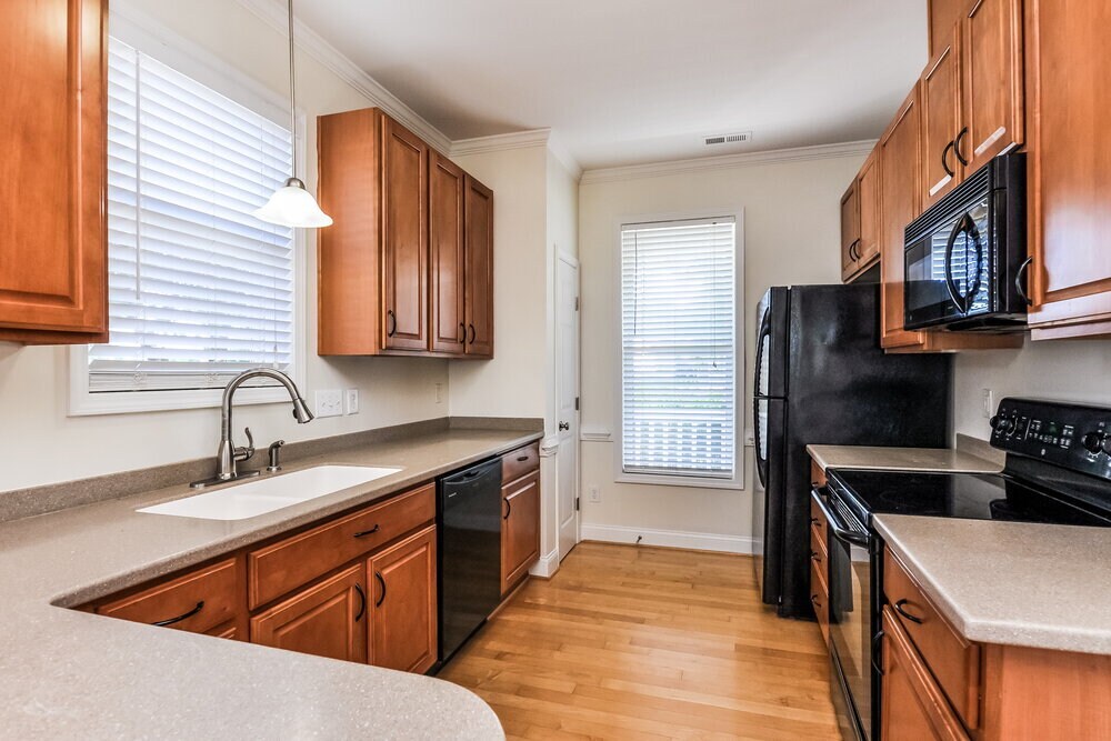 Building Photo - 3151 La Costa Way