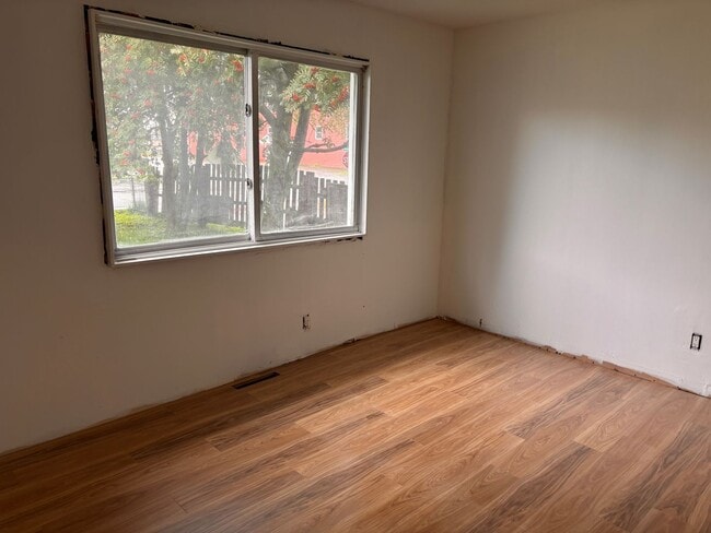 Building Photo - Charming 3-Bedroom Home in Anchorage