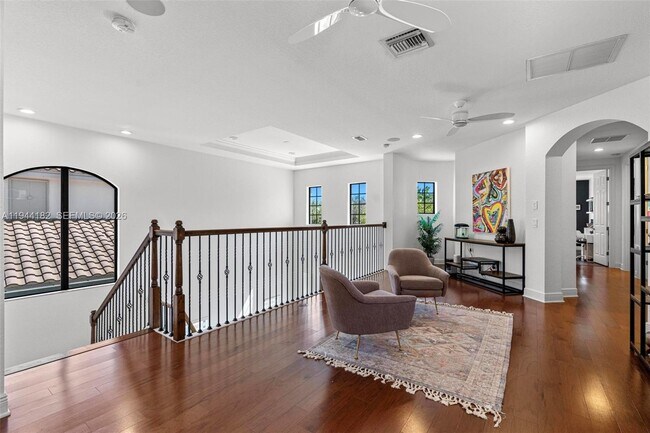 Building Photo - 10185 Cameilla St