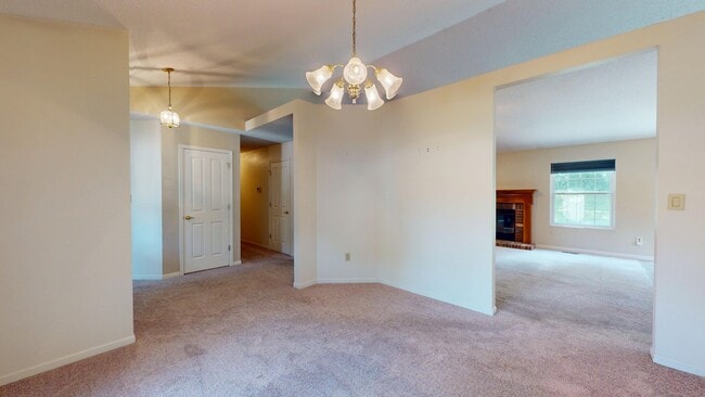 Building Photo - 1125 Butternut Ln