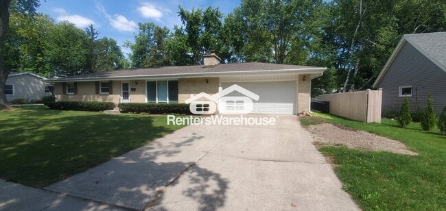 Building Photo - N86W6314 Brookdale Dr