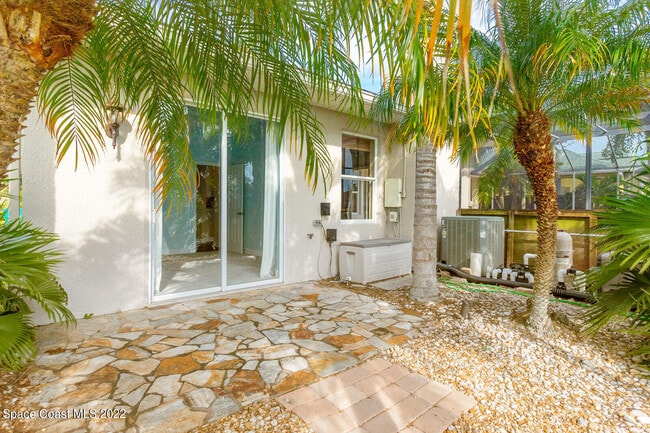 Building Photo - 2585 Summerwind Ct