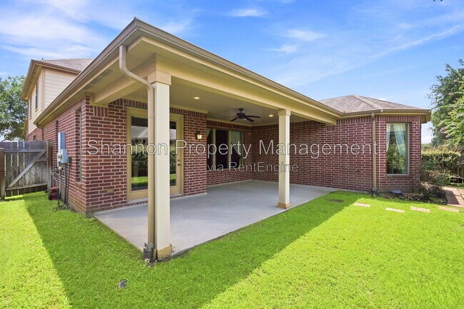 Building Photo - 11119 Hayden Falls Dr