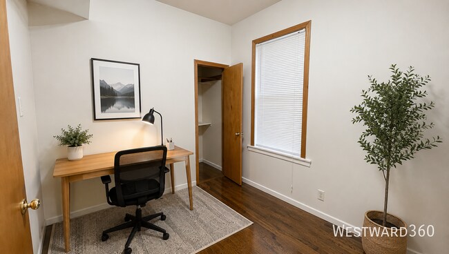 Building Photo - 4833 Montana-1