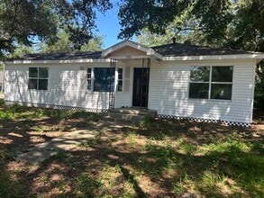 Building Photo - 1722 Terrace Dr