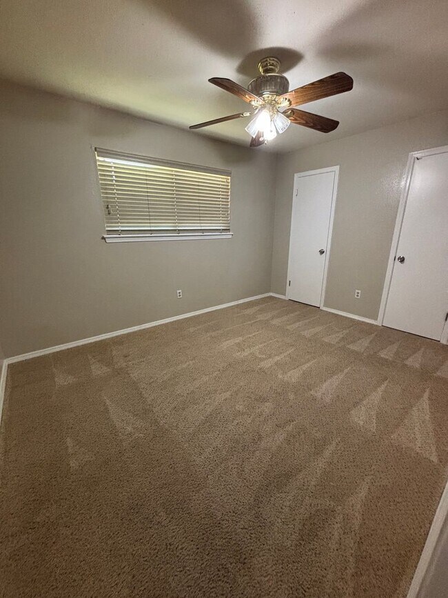 Building Photo - South Bossier!