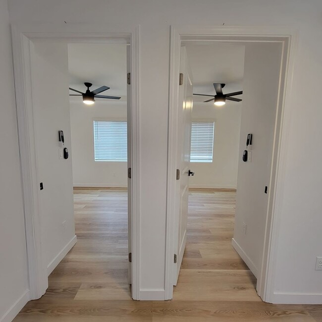 Building Photo - 6249-6253 Mary Lane Drive