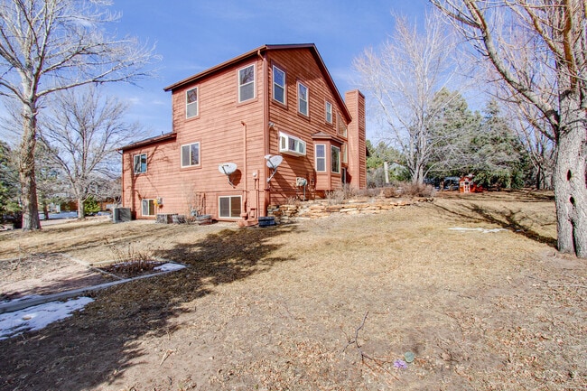 Building Photo - Spacious 4BR Home in Gleneagle!!!