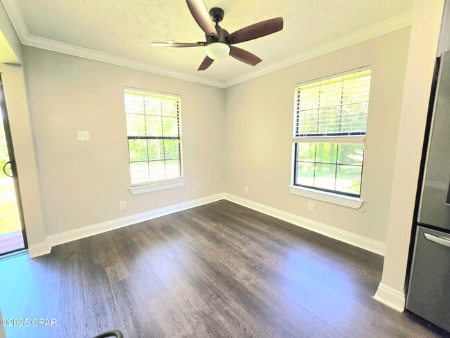Building Photo - 4312 Brook Forest Dr
