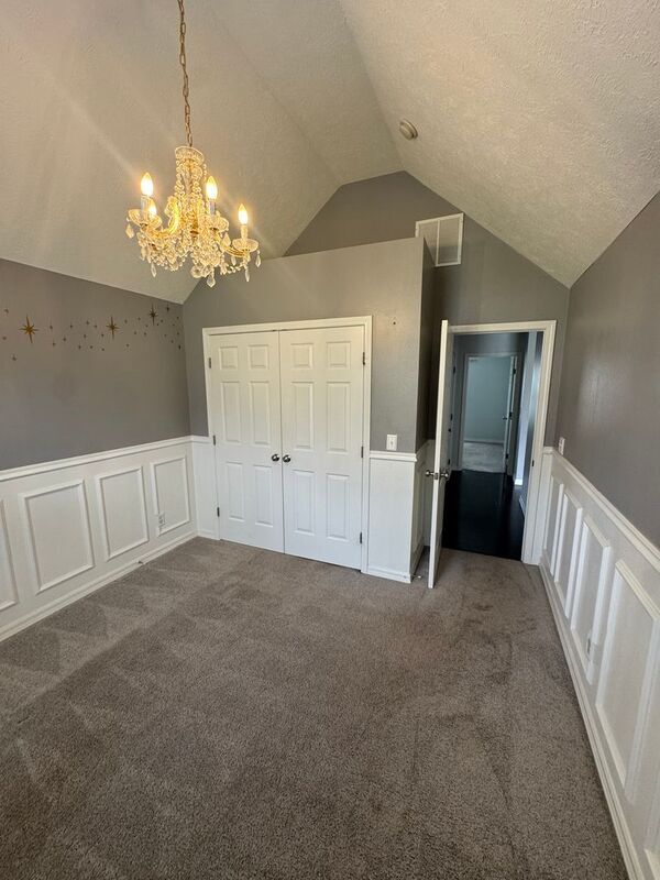 Building Photo - 5545 S Michigan Ave