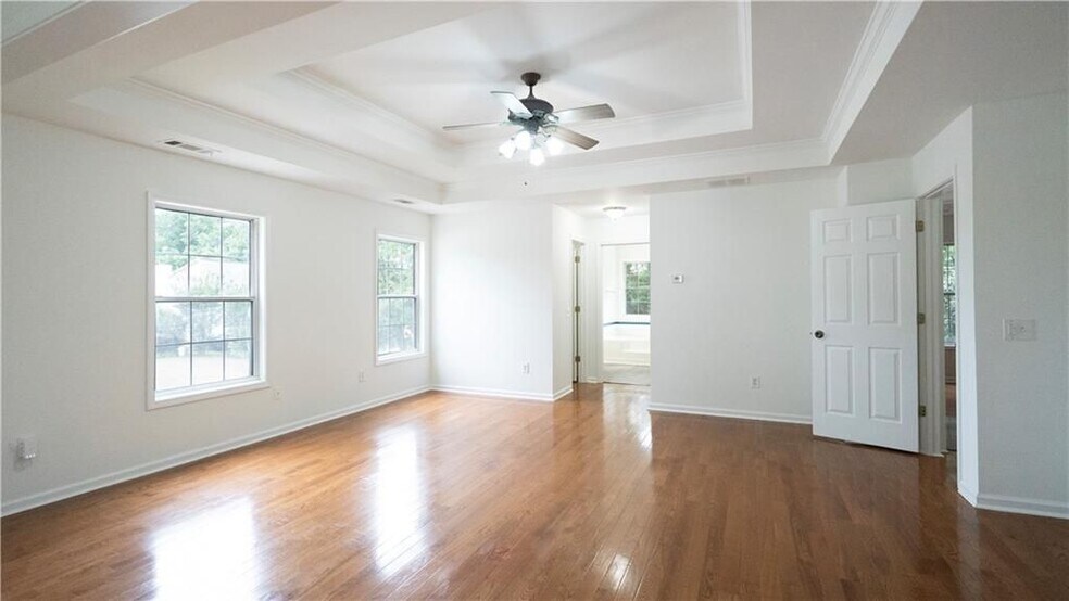 Building Photo - 1607 Tunbridge Ln