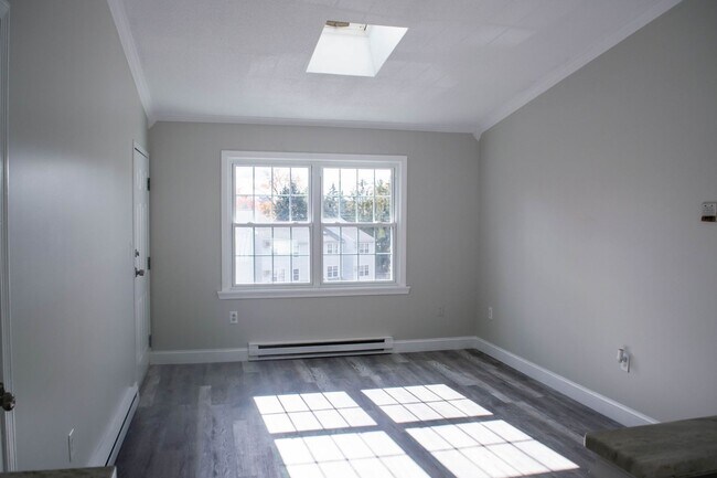 Building Photo - 89 Coleman St