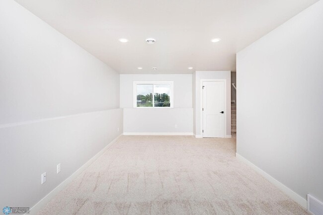 Building Photo - 6718 68th St S