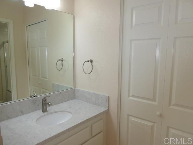 Building Photo - 4705 Birchwood Cir