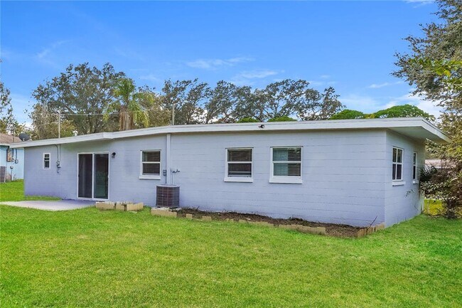 Building Photo - 107 Quintard Ave