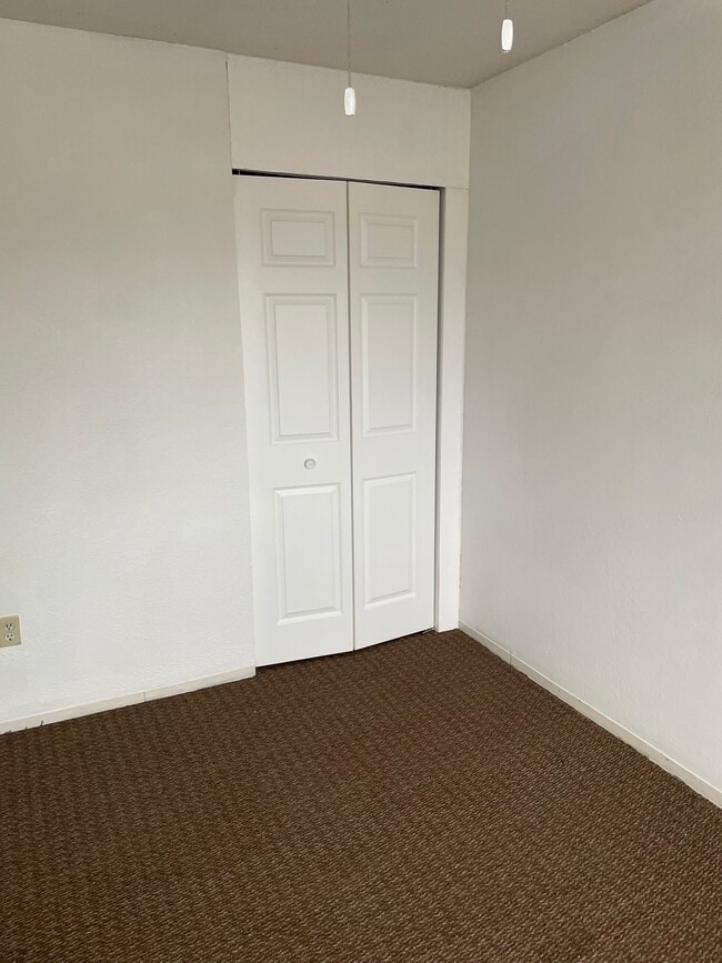 Building Photo - 3001 7th St N