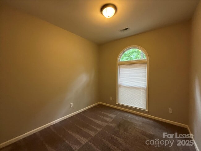 Building Photo - 10619 Wood Meadow Dr