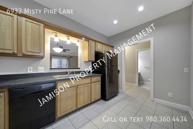 Building Photo - 6932 Misty Pine Ln