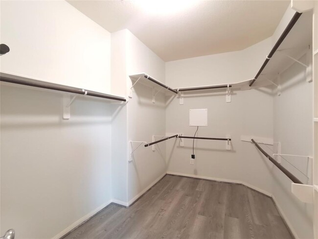 Building Photo - 3931 Medici Ct