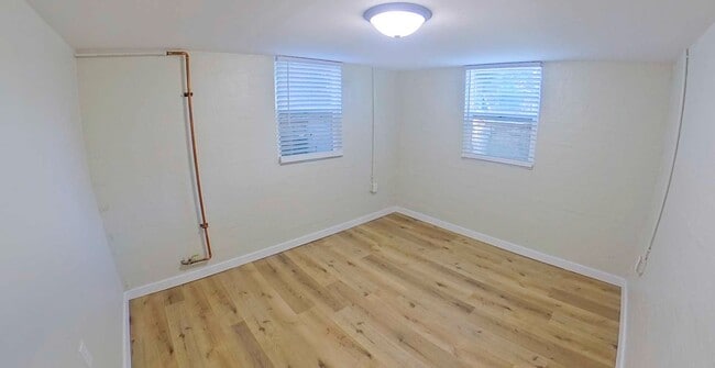 Building Photo - Newly Updated! + Stainless Steal Appliance...