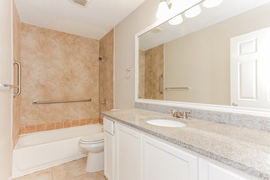 Building Photo - 2618 Butterfield Dr