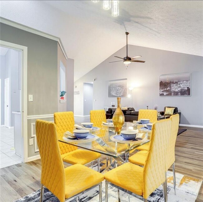 Building Photo - 1080 Rafington Dr