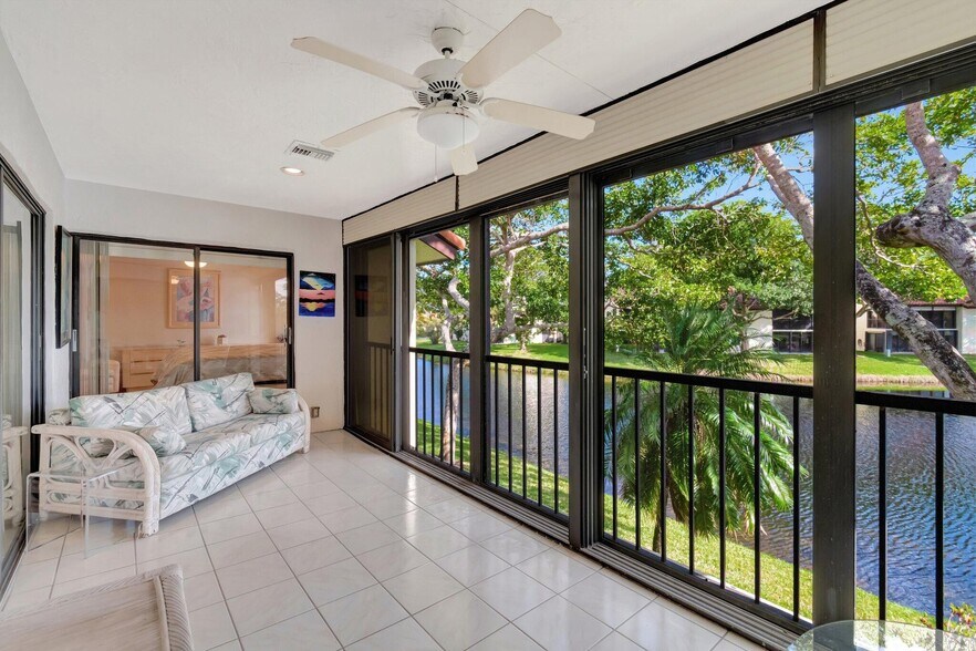Building Photo - 10592 Tropic Palm Ave