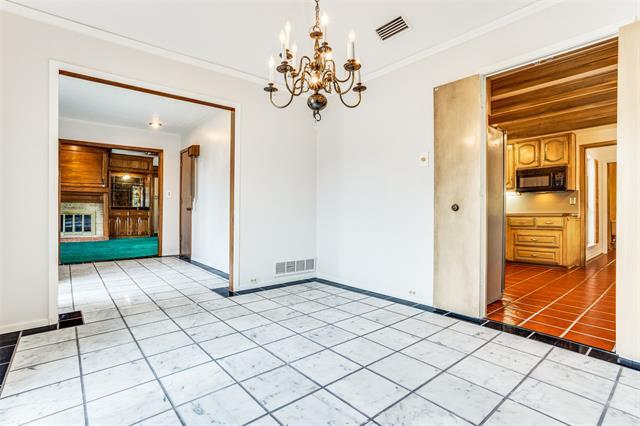 Building Photo - 1137 Mill Springs