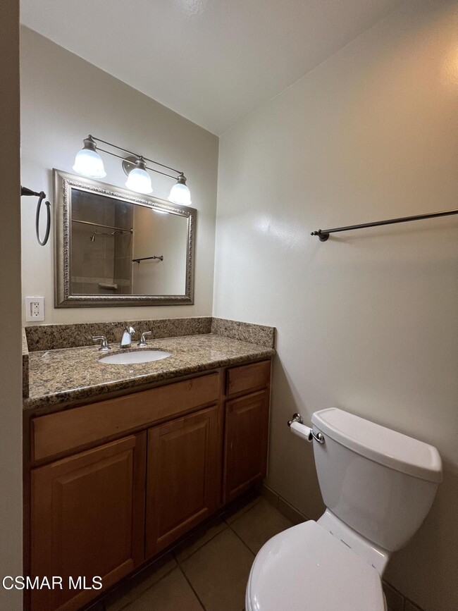 Building Photo - 1287 Knollwood Dr
