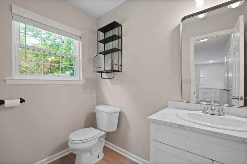 Building Photo - 85 Blue Heron Ct