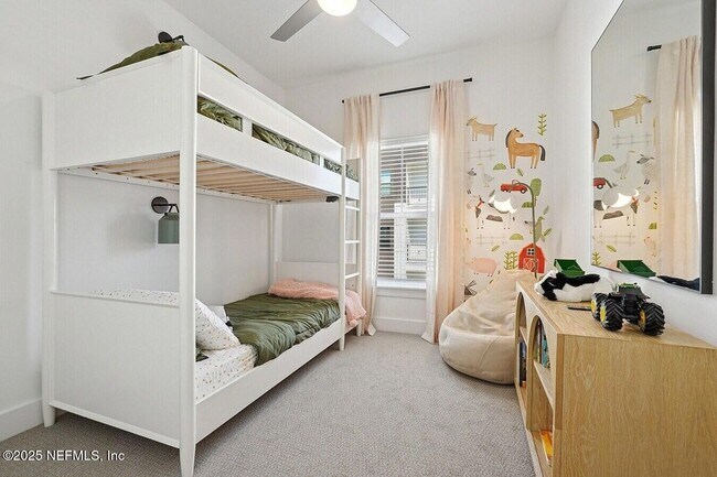 Building Photo - 3730 Dupont Ave