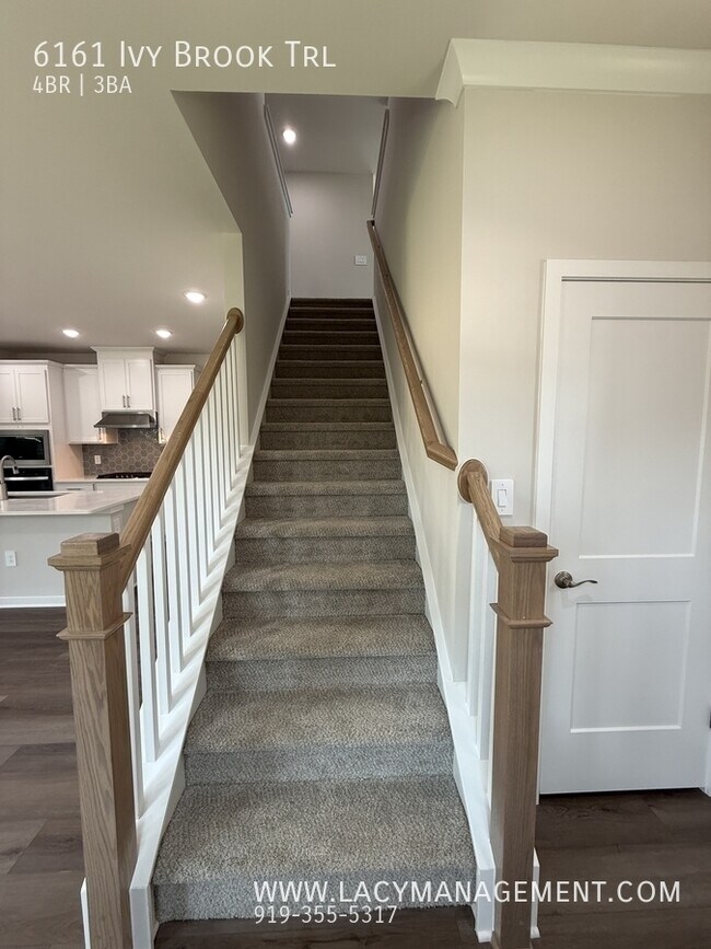 Building Photo - 6161 Ivy Brk Trl