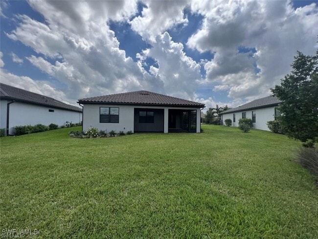 Building Photo - 5931 Prosperity Ln