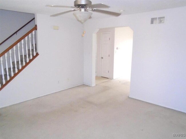 Building Photo - 940 Silverlink Dr