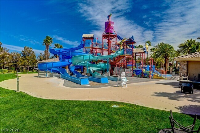 Building Photo - 121 Standing Stone St