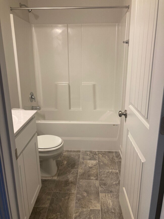 Building Photo - 2490 Ashton Park Ln