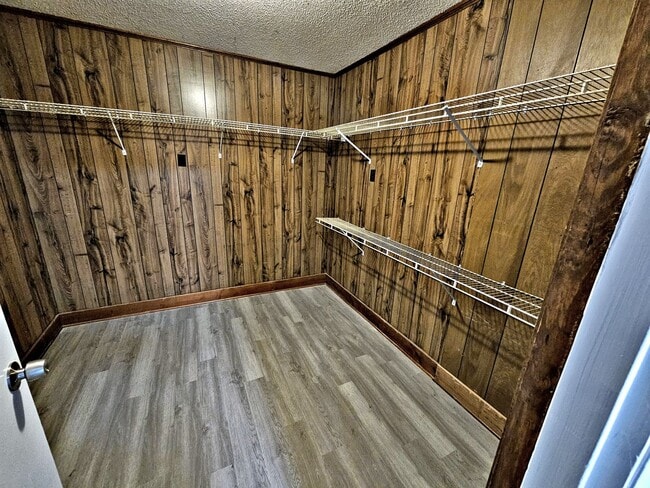 Building Photo - ***Move In Special***HOUSE FOR RENT - PRIC...