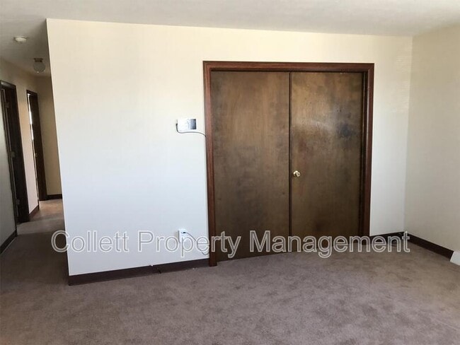 Building Photo - 6627 State Rd