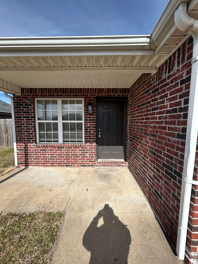 Building Photo - 1598 Tolleson Loop