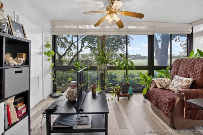 Building Photo - 7254 Clunie Pl