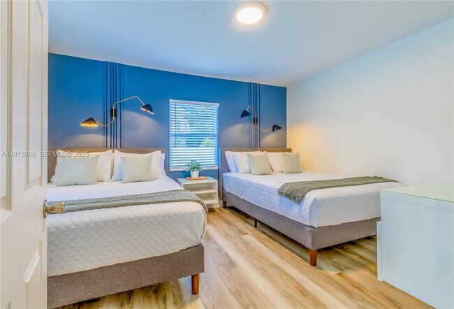 Building Photo - 1762 NW 15th St