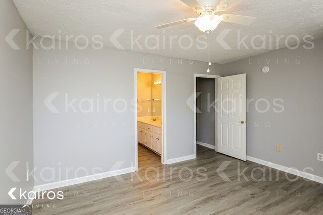 Building Photo - 105 Fawn Dr