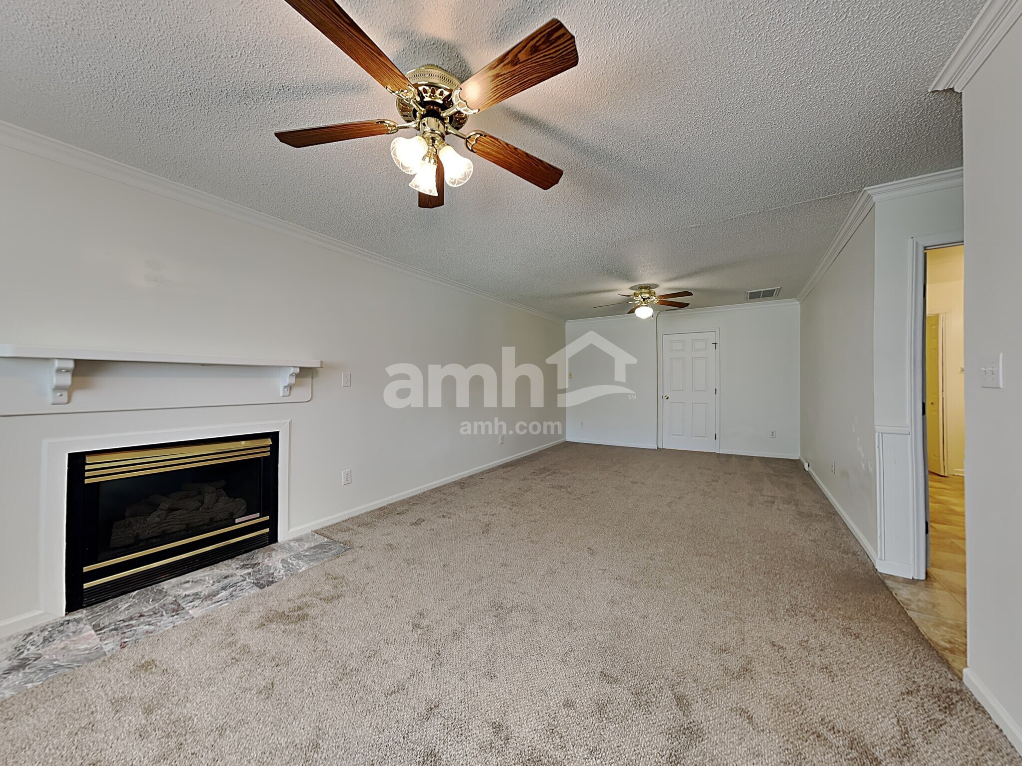 Building Photo - 1703 Hunterwoods Dr
