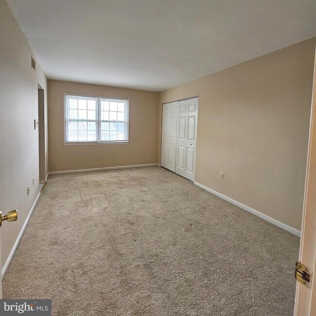 Building Photo - 4430 Airlie Way