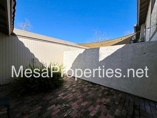Building Photo - 5193 Steamboat Dr